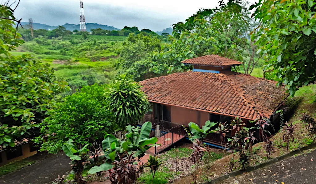 hotel in costa rica forest